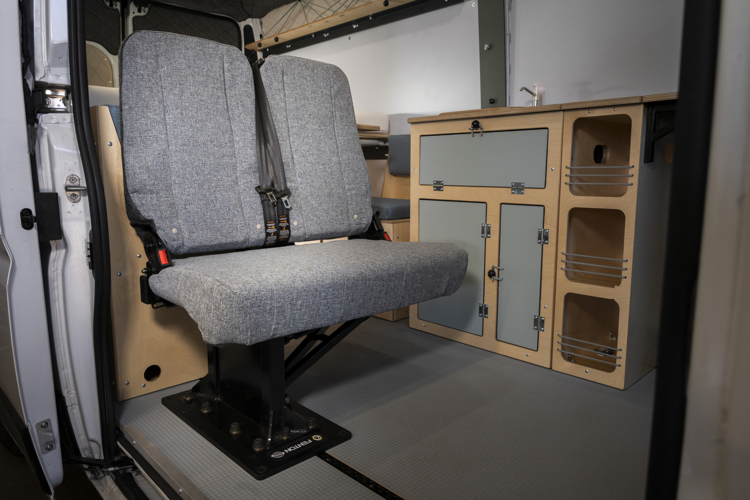 Double Rear Seat Wayfarer Vans