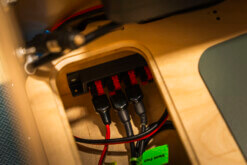 BluettiChargerBusBar